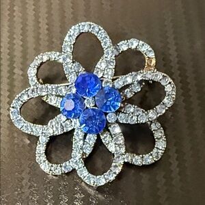 Elegant Blue Floral Brooch